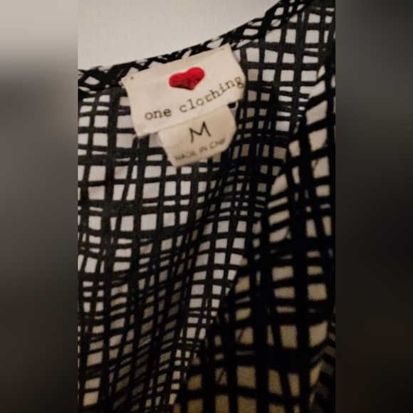 One Clothing Womens Size M Long Sleeve Romper Black V-Neck - Picture 4 of 9